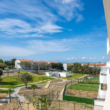 Modern And Bright 2 Br Apt, Swimming Pool And Gym * Estepona